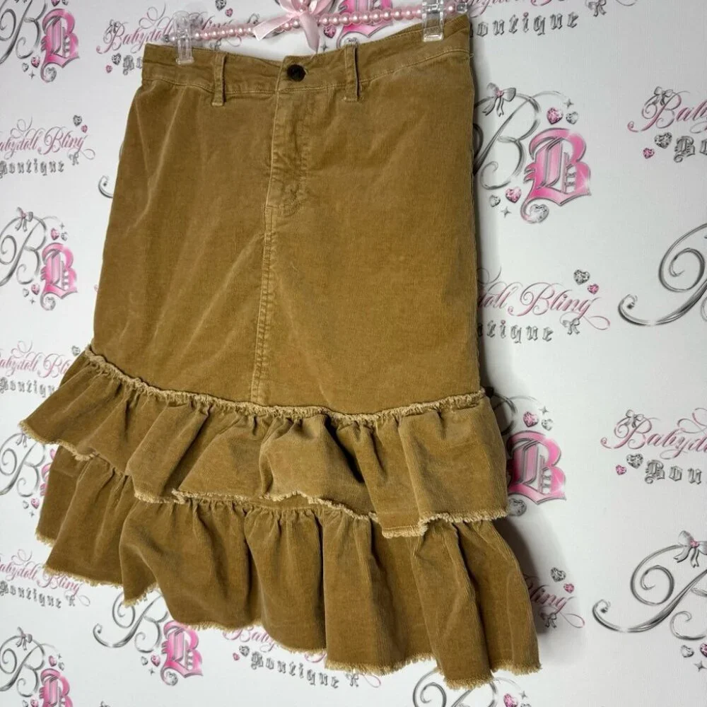 Skirt corduroy ruffle frill tiered brown tan soft velour velvet vintage retro